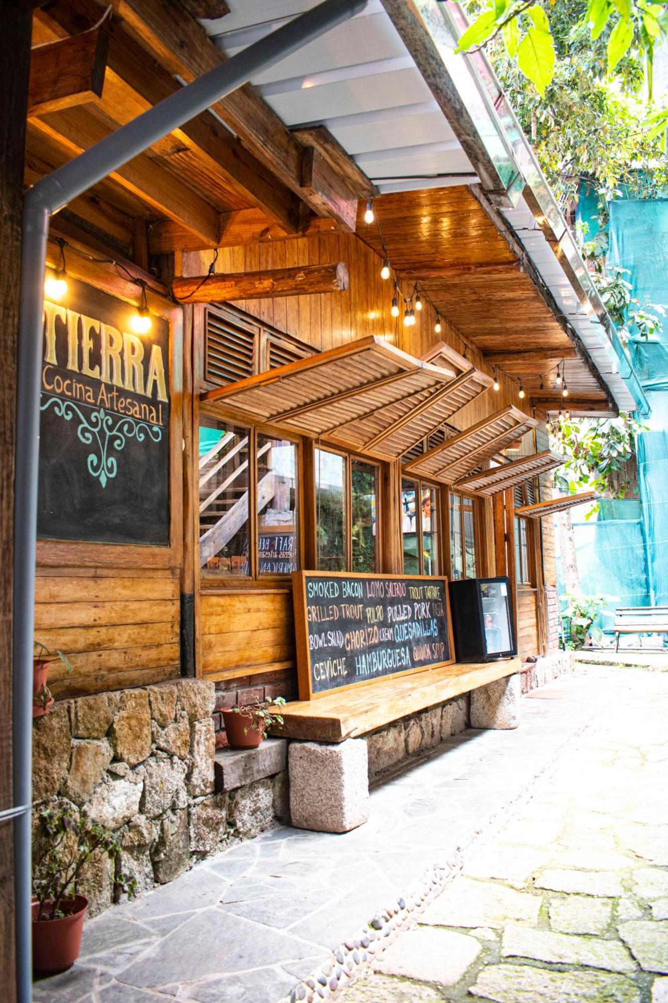 Tree House Lodge Machu Picchu Bagian luar foto